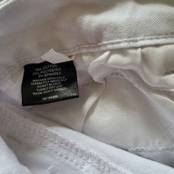 Signature Studio Distressed White Denim Jeans Size 14 - Picture 9 of 9